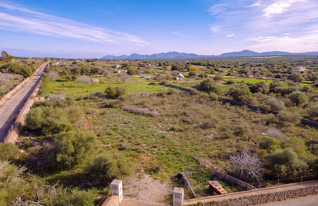 Terreno en venta en Santa Margalida, Mallorca – con proyecto básico